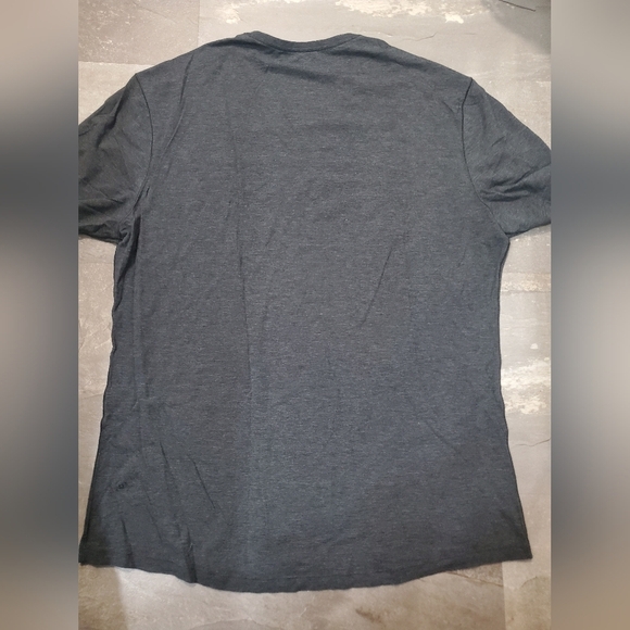 Lululemon 5 Year Basic V neck short sleeves shirt. Heathered dark grey. XXL. - Picture 6 of 8